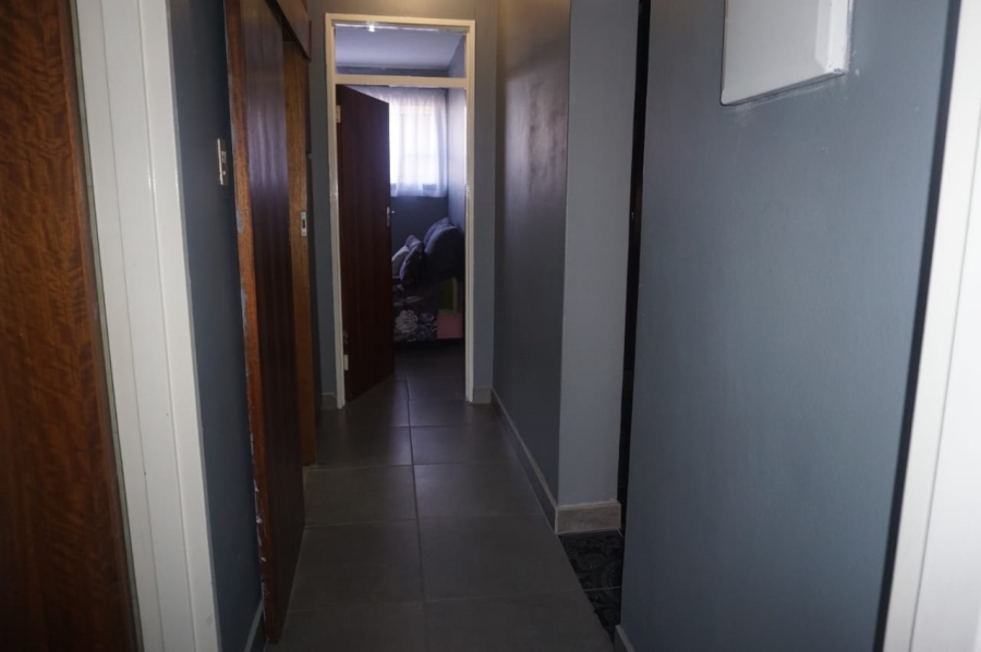 To Let  Bedroom Property for Rent in Navalsig Free State